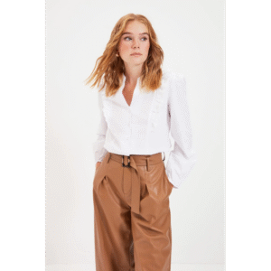 قميص تركي منسوج من القطن والدانتيل للنساء لون أبيض