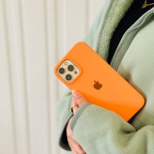 كفر جوال ايفون 12 برو ماكس لون برتقالي