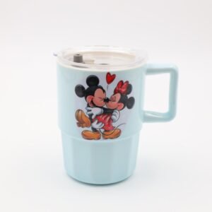 مج ديزني مع مصاصة