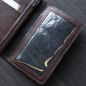 محفظة جلد طبيعي للرجال لون بني غامق
