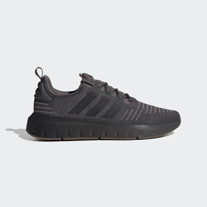 adidas Mens' Swift Run Shoes - Brown- حذاء اديداس سويفت رن للرجال لون بني
