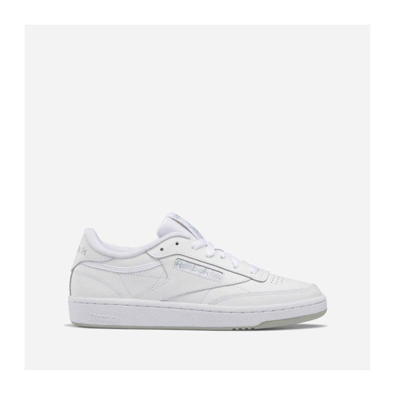 Reebok Club C 85 حذاء سبورت كلاسيك ابيض من ريبوك للنساء