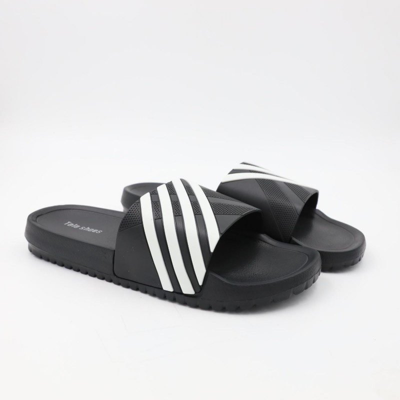 بابوج شبابي لون أسود