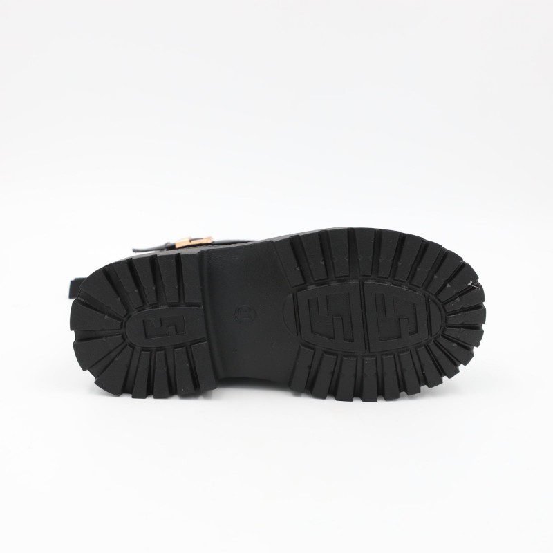 بسطار للأطفال لون أسود