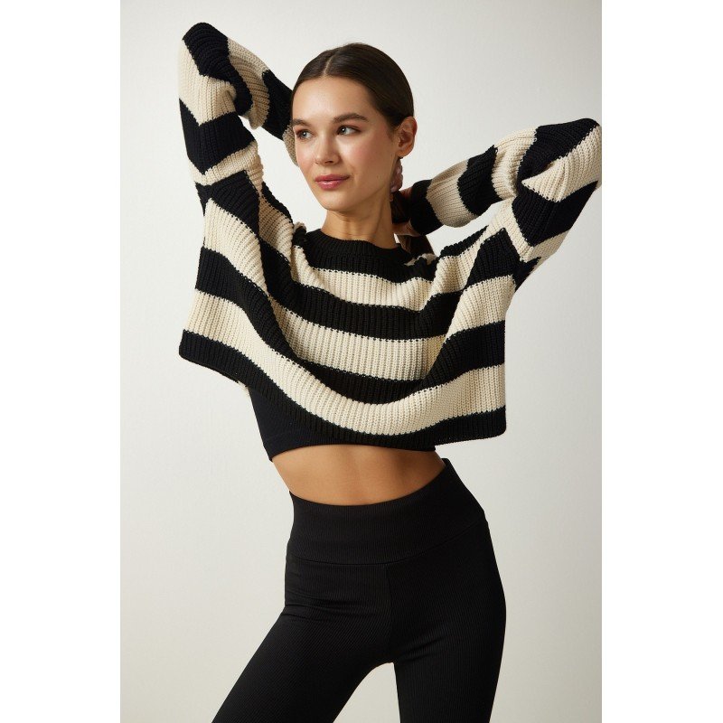 بلوزة ستاتي شتوي لون أسود مخطط بيج Happiness İstanbul