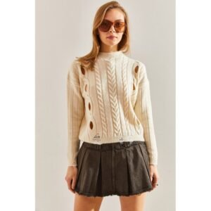 بلوزة ستاتي شتوي لون بيج Bianco Lucci