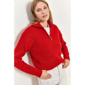 بلوزة شتوية بسحاب من عند القبة لون احمر One Size