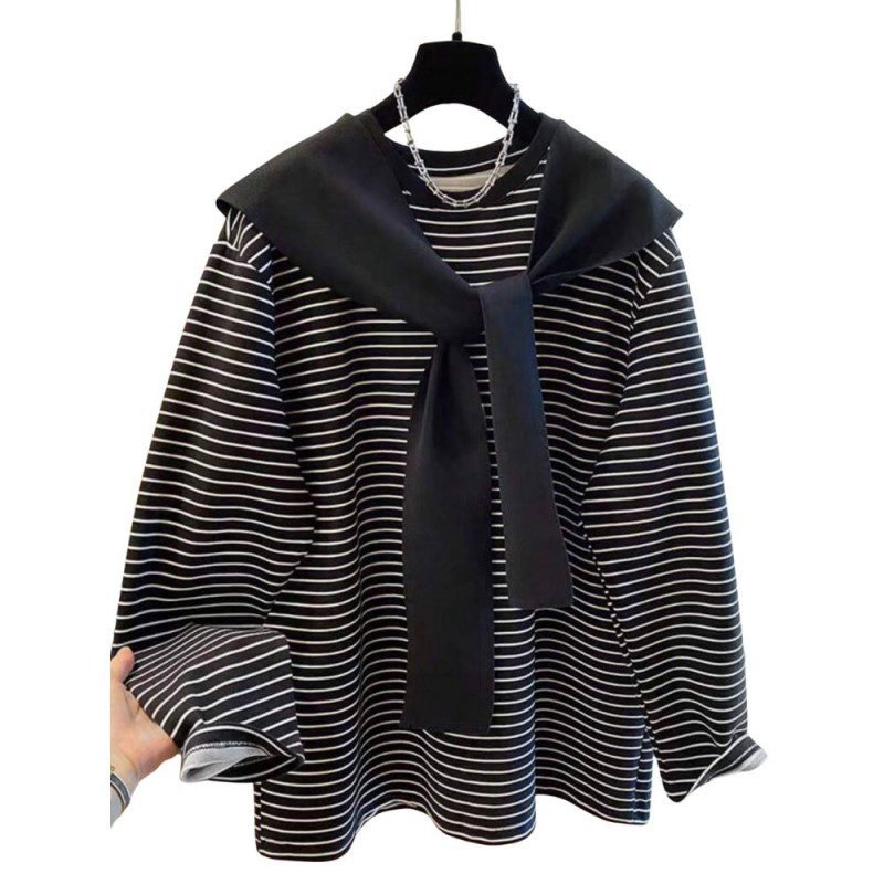 بلوزة نسائية كاجوال واسعة مخططة باللون الأسود والأبيض مع وشاح أسود