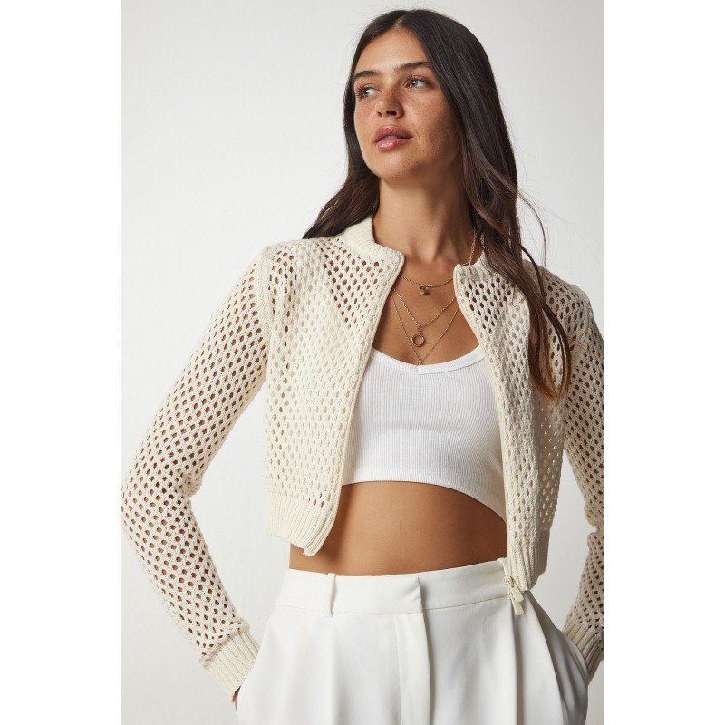 جرزة مخرمة لاللون الايفوري مع سحاب