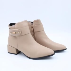 حذاء ستاتي سحاب ساق متوسط الطول لون بيج فاتح