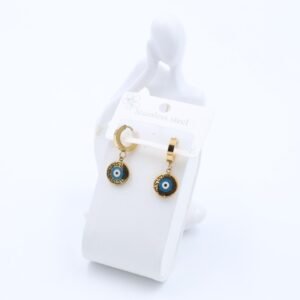 حلق ذهبي بتصميم عين