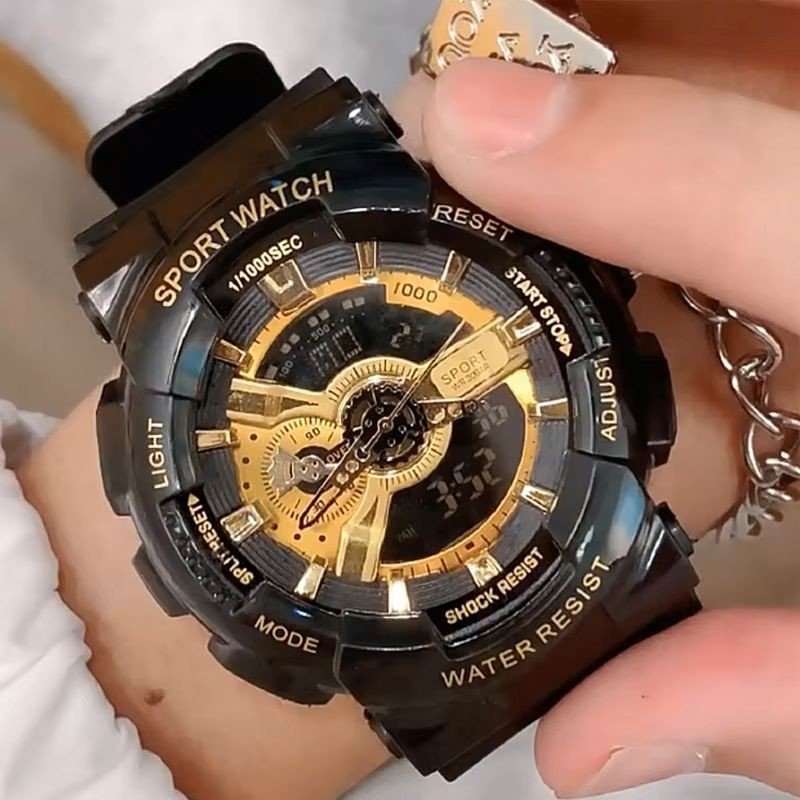 ساعة يد رياضية رقمية للرجال مقاومة للصدمات لون اسود وذهبي