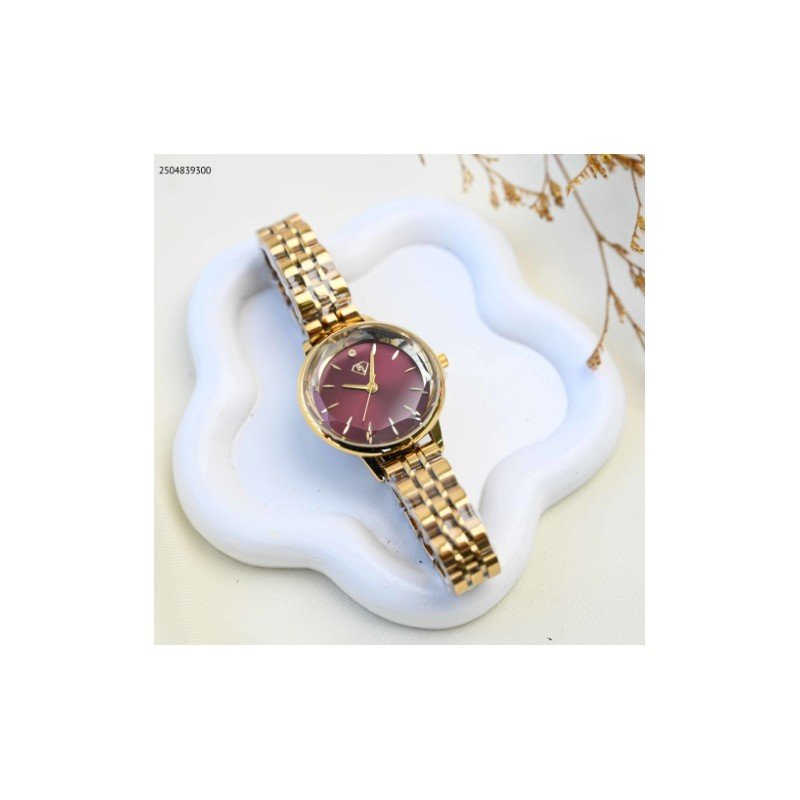 ساعة يد نسائية أنيقة اللون ذهبي و احمر من ماركة FJ مع كفالة سنتين ضد تغير اللون