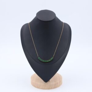 سلسال ذهبي مع زركون أخضر