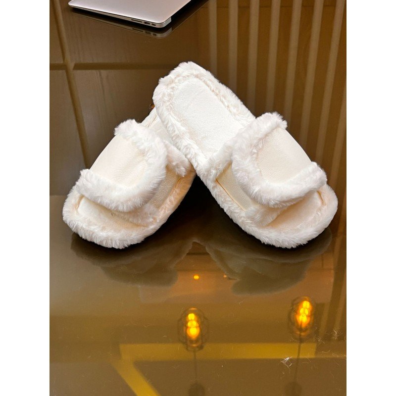 سليبر شتوي ستاتي لون أبيض