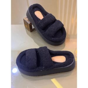 سليبر شتوي ستاتي لون أسود