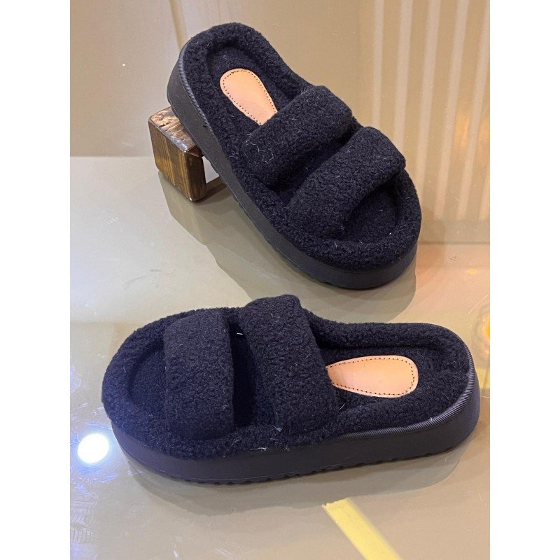 سليبر شتوي ستاتي لون أسود