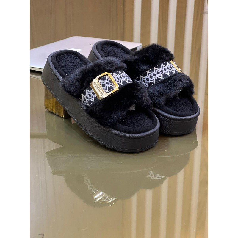 سليبر شتوي ستاتي لون أسود