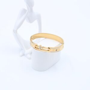 سوار لون ذهبي