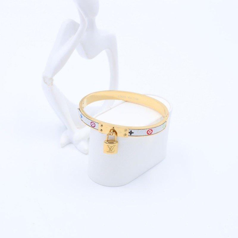 سوار لون ذهبي وأبيض بتصميم قفل