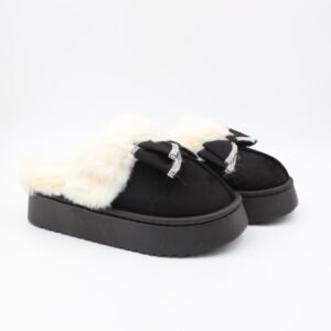 شبشب شتوي للنساء لون أسود