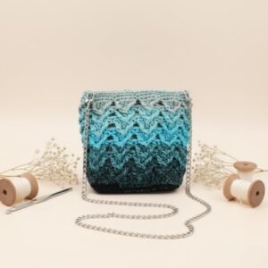 شنطة جوال عريضة لون مونس - نكشة فن