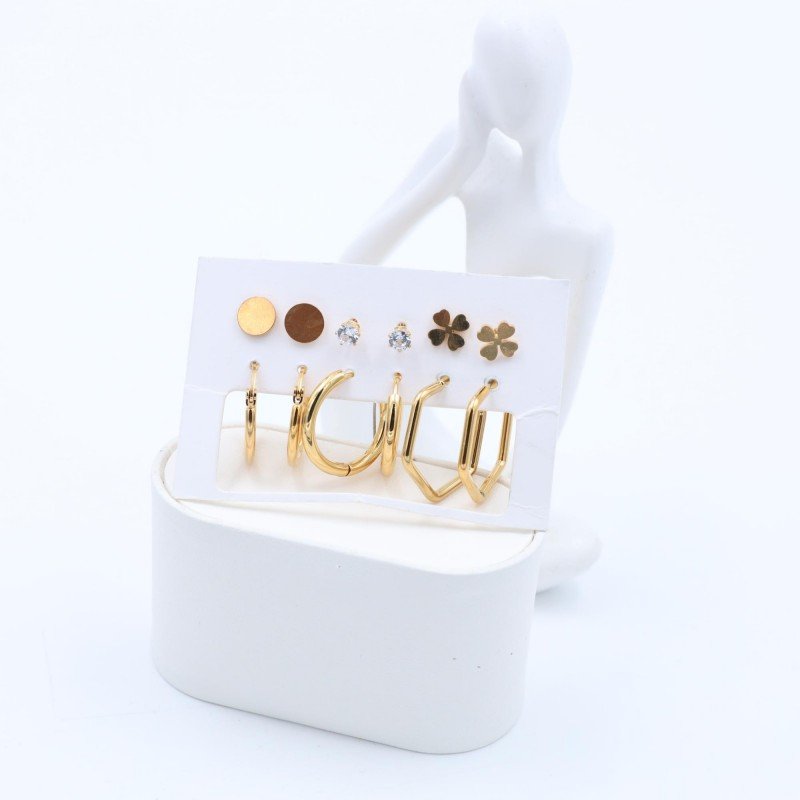 مجموعة مكونة من 6حلوق لون ذهبي