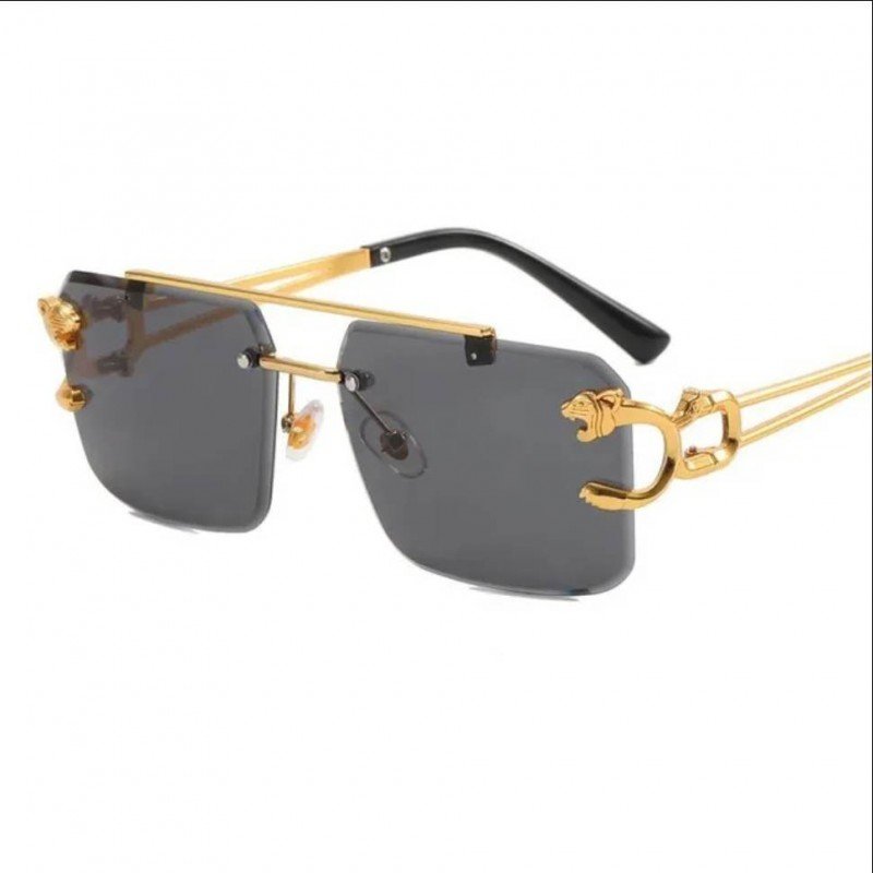نظارة شمسية لون اسود مع شعار نمر