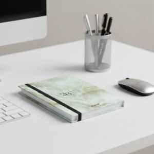 أجندة 2026 من أديب بتصميم مموج لون أخضر فاتح مقاس 12*17 سم