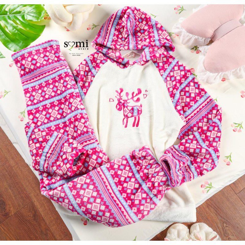 بجامة قطعتين بتصميم عصري للنساء لون بنفسجي وفوشي