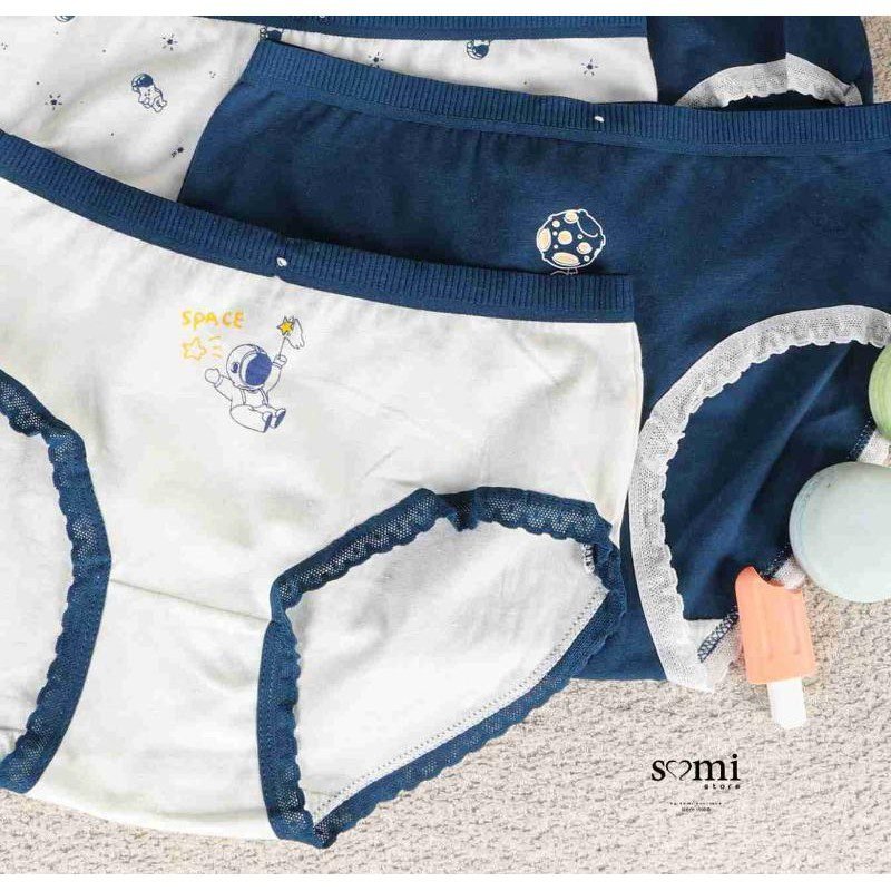 طقم داخلي 5 قطع للنساء لون كحلي وأبيض من Sami Boutique