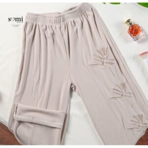 طقم مخمل ستاتي قطعتين للنساء لون بيج