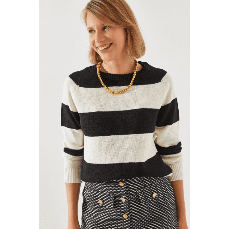 بلوزة ستاتي شتوي مخطط أسود وبيج