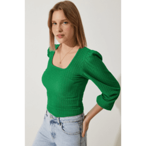 بلوزة ستاتي لون أخضر