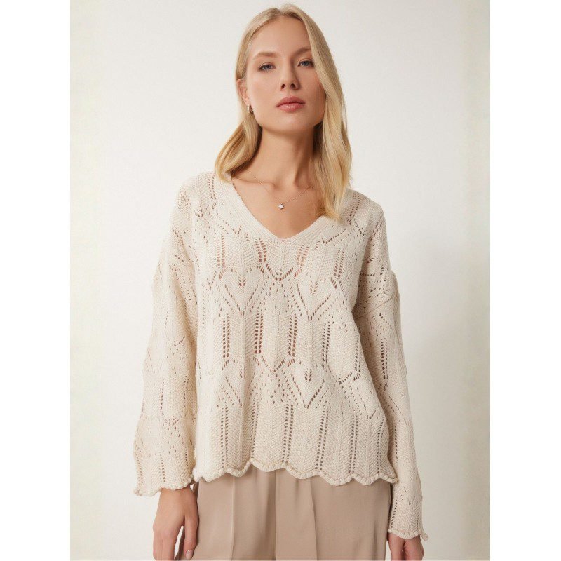 بلوزة ستاتي لون بيج