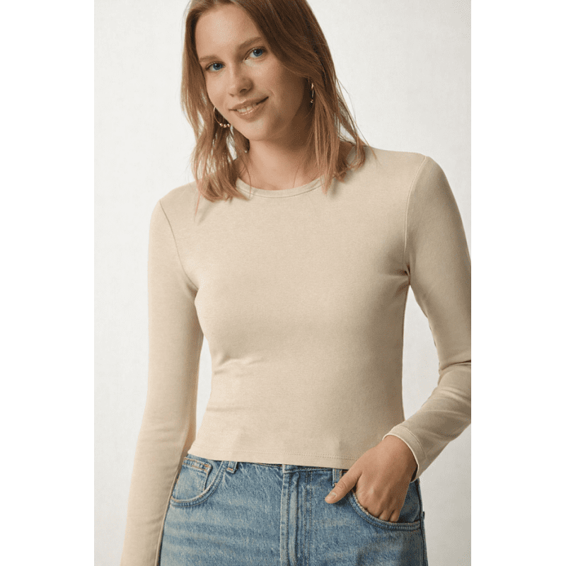 بلوزة ستاتي لون بيج