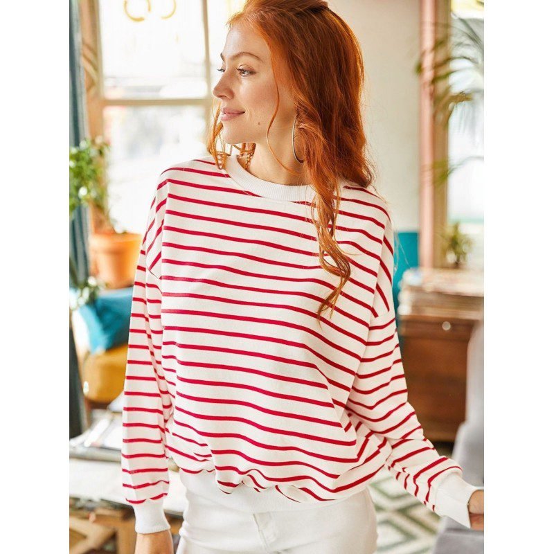 بلوزة ستاتي مخطط أحمر وأبيض