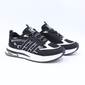 بوت سبورت رجالي لون أسود وابيض