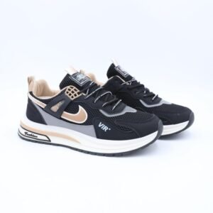 بوت سبورت رجالي لون أسود ورمادي وبيج