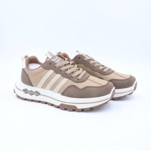 بوت سبورت للرجال لون بيج وبني