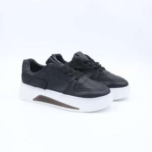 بوت ستاتي جلد لون اسود ونعل ابيض