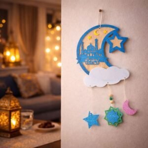 تعليقة خشب بتصميم هلال رمضان يجمعنا لون ازرق طول 25 سم