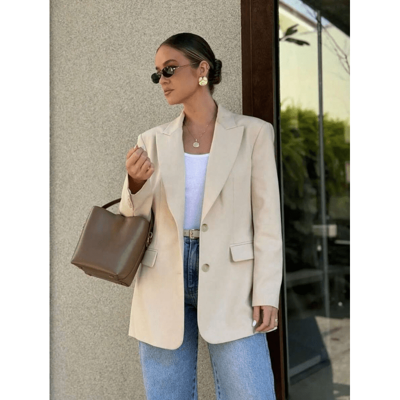 جاكيت رسمي للنساء لون اوف وايت