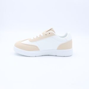 حذاء رياضي جلد للنساء لون ابيض وبيج