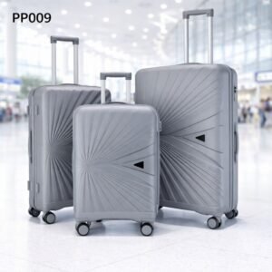 طقم شنط سفر 3 قطع بأحجام مختلفة لون رمادي فاتح