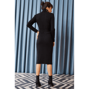 فستان ستاتي شتوي أسود