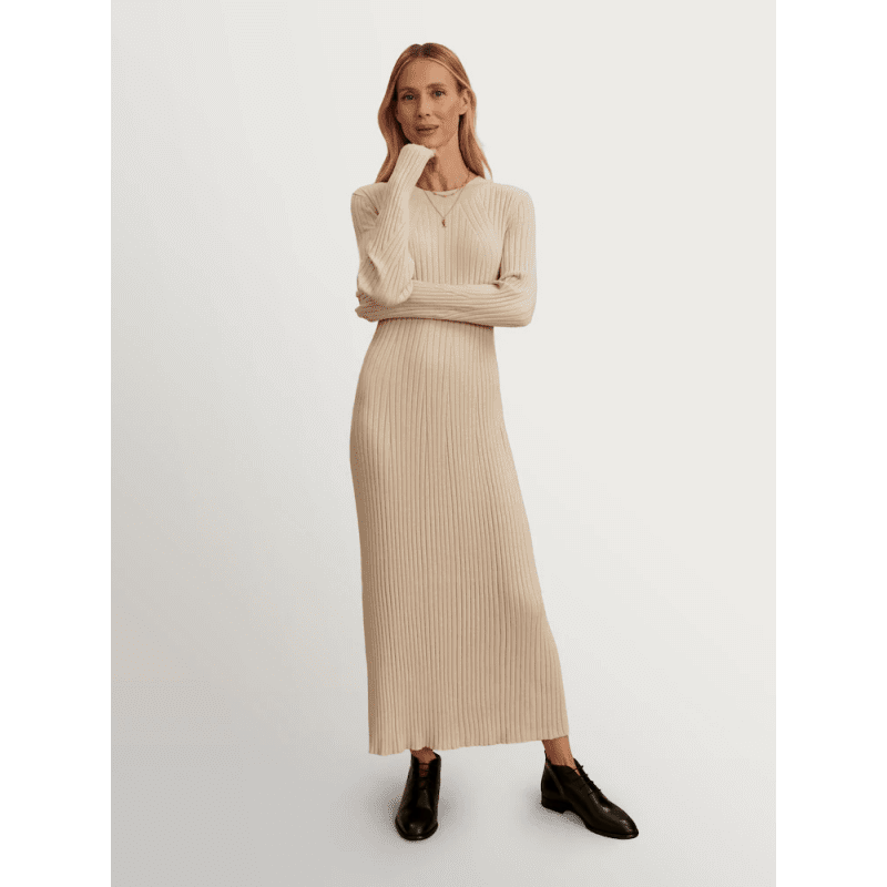 فستان ستاتي طويل لون بيج