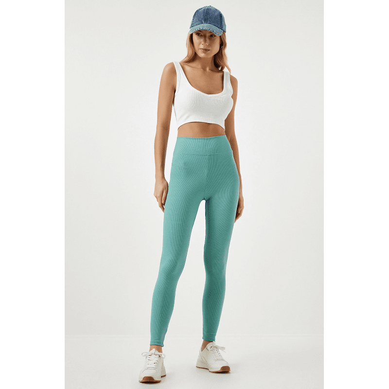 فيزون ستاتي لون فستقي